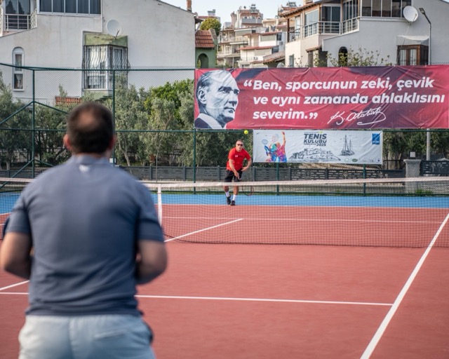20250426 Tenis 02