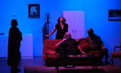 ABB Şehir Tiyatroları "Kamuran'ın Melekleri"ni sahneledi