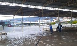 Didim’de Akbük semt pazarı temizlendi