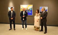 Ressam Zeynep Keklik’in ‘Düşsel Yolculuklar’ı Ada Modern’de