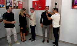 Kuşadası’nda genç avukatlar ‘adalet’ için CHP dedi