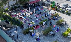 Kuşadası Belediyesi’nin ücretsiz pilates dersleri başladı