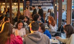 Kuşadası Belediyesi'nden üniversitelilere ücretsiz yemek