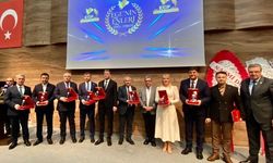 Başkan Ömer Günel yine zirvede