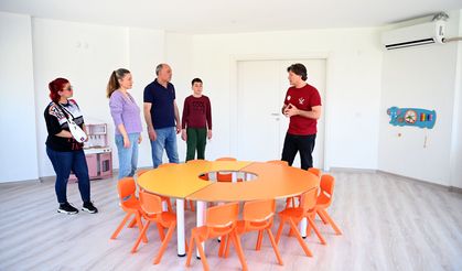 Kuşadası Belediyesi’nin Otizm Merkezi’ne ailelerden tam not