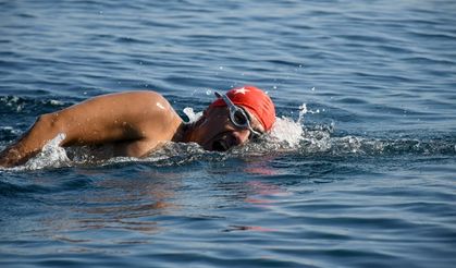 Kuşadası’nda Denizcilik ve Kabotaj Bayramı için 38,5 kilometre kulaç atacaklar