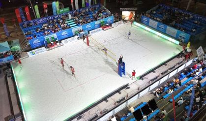 Plaj voleybolunun kalbi Aydın Tekstil Park’ta atıyor