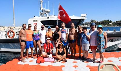 Denizcilik ve Kabotaj Bayramı için 38,5 kilometre kulaç attılar