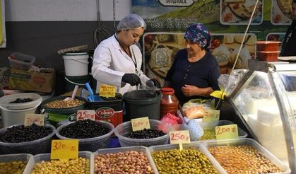 Kuşadası Belediyesi’nden pazar yerlerinde hijyen denetimi