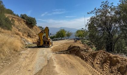 Efeler'in 4 mahallesinde yol çalışmaları tamamlandı