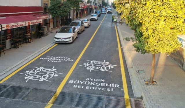 Aydın Büyükşehir Belediyesi Gençlik Caddesi’ni yeniledi