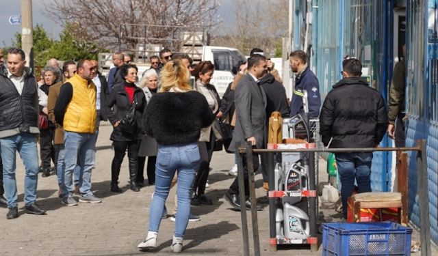 Behçet Alp Davutlar Sanayi Sitesine çıkarma yaptı