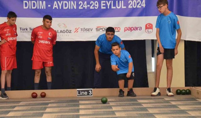 Özel sporcular, Didim’de bocce yarışmasına katıldı