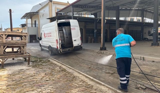 Efeler’in Pazar yerleri pırıl pırıl
