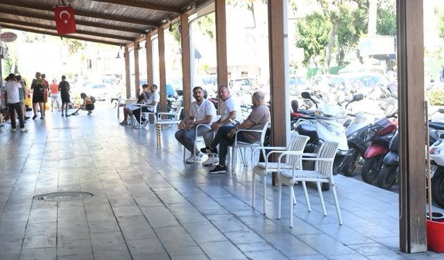 Kuşadası’nın kent estetiğine beyaz dokunuş