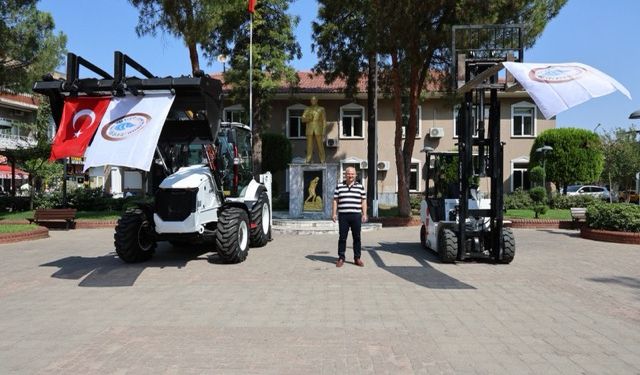 Başkan Mehmet Kıvrak, Çine’ye yeni iş makineleri kazandırdı