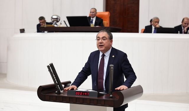 CHP’li Karakoz TBMM’de üniversite öğrencilerinin sorunlarına dikkat çekti