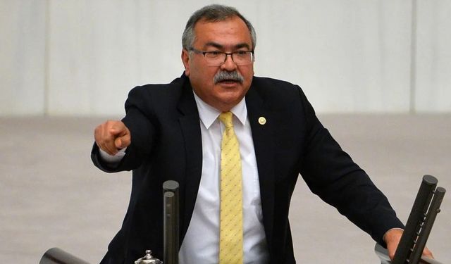 CHP’li Bülbül Denizli Mitinginde sert çıktı: “Aydın’ın yüzde 70’i Çerçioğlu’nu istemiyor, sandık istiyoruz”