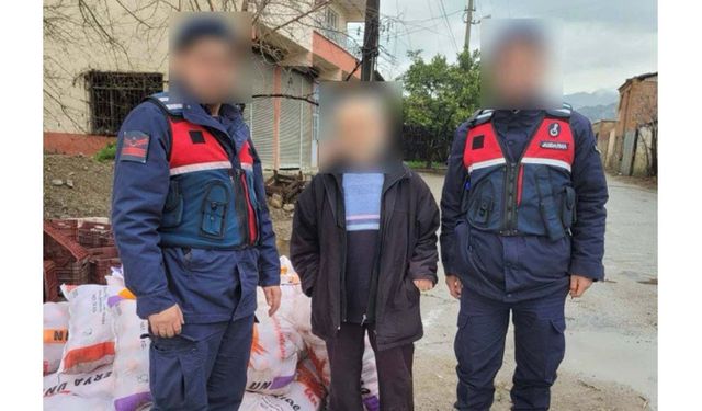 Şaşkın hırsız çaldığı portakalları aynı mahallede satmaya çalışırken yakalandı