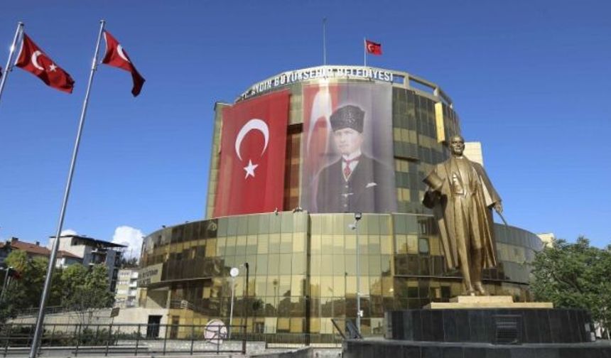 Büyükşehir Belediyesi'nin refakatçı hizmeti başladı