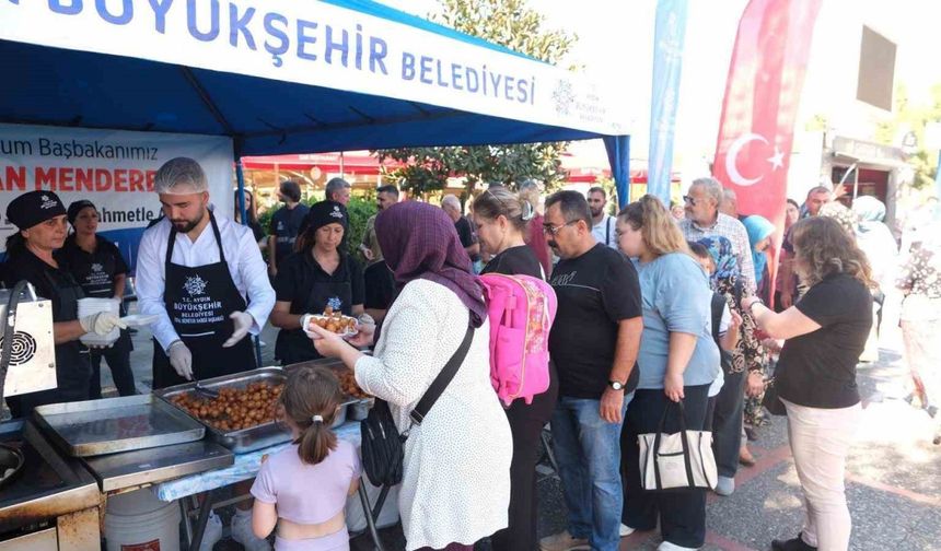 Aydın Büyükşehir Belediyesi’nden merhum Menderes anısına lokma hayrı