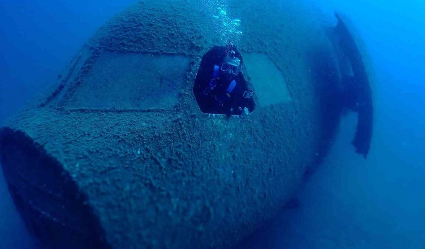 Kuşadası'ndaki uçak batığı dalış turizmine can suyu oldu