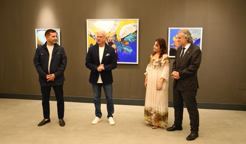 Ressam Zeynep Keklik’in ‘Düşsel Yolculuklar’ı Ada Modern’de