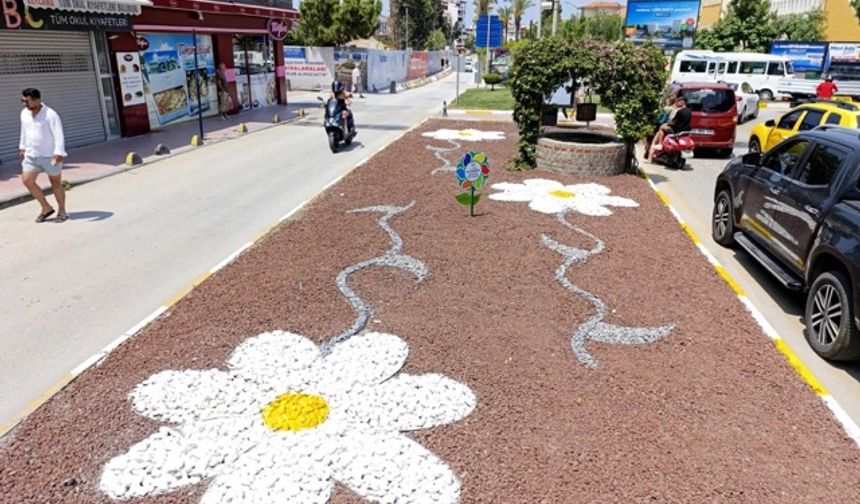 Başkan Çerçioğlu'nun Kuşadası'nda başlattığı yeşil dönüşüm sürüyor