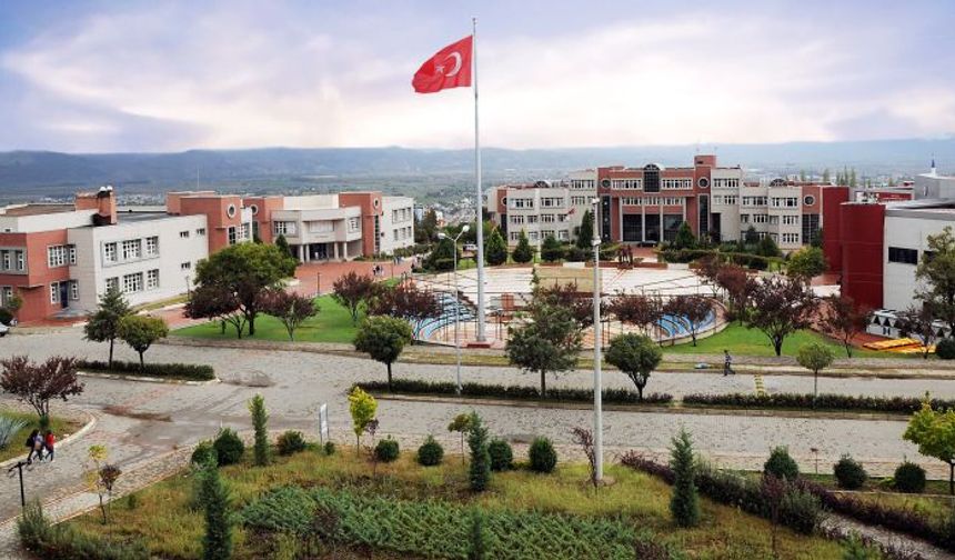 ADÜ’den küresel başarı: THE 2025’te büyük yükseliş gösterdi