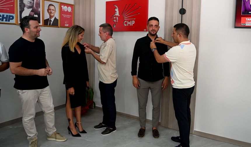 Kuşadası’nda genç avukatlar ‘adalet’ için CHP dedi