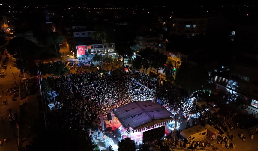 İncirliova'da Zafer Bayramı coşkusu