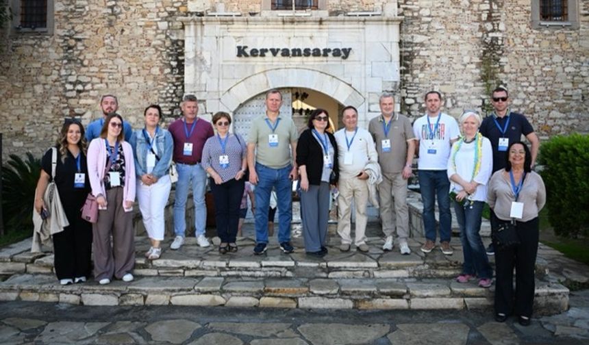 Kuşadası’nda uluslararası dostluk rüzgarları esti