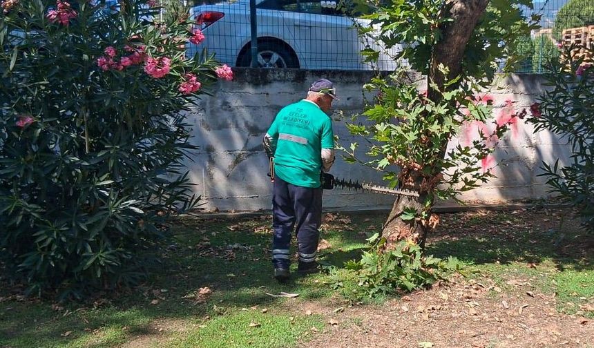 Efeler'in yeşil alanları artık hem güvenli hem hijyenik
